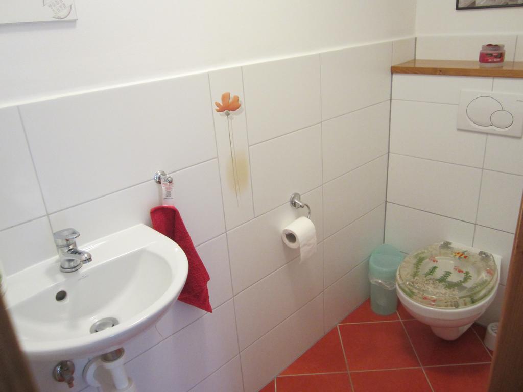 Privat Vrbov 23 Leilighet Eksteriør bilde